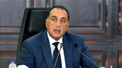 12 قرارا للحكومة تشمل العمل عن بُعد والجامعات 