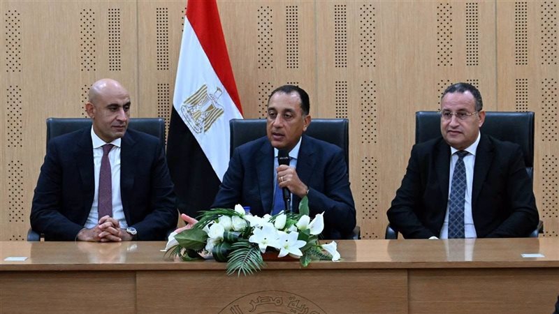 بدء اجتماع مجلس الوزراء