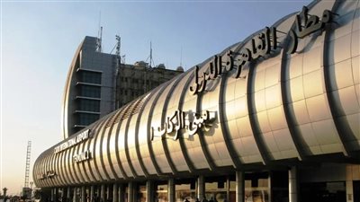 التأشيرة الرقمية بمطار القاهرة 