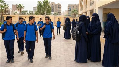 تعليم قنا ينفي صدور قرار بفرض النقاب ضمن الزي المدرسي 