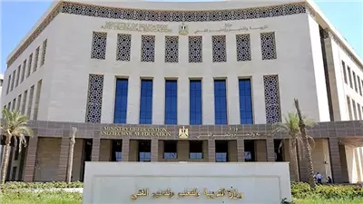 وظائف مدارس التكنولوجيا التطبيقية 