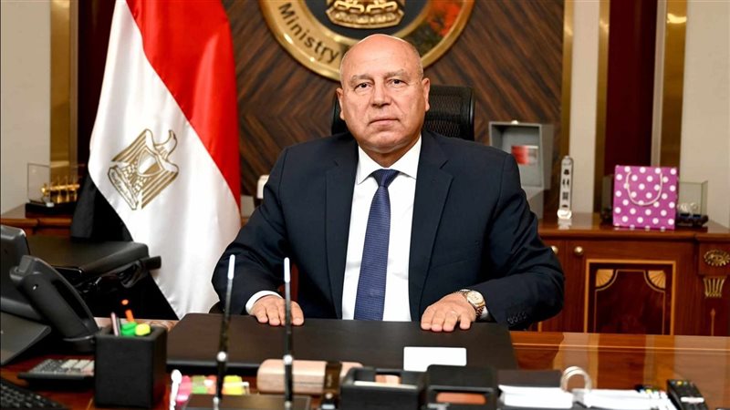 كامل الوزير يدعم