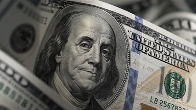 سعر الدولار اليوم في البنوك والسوق الموازية.. تحركات جديدة وفارق لافت