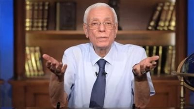 حسام موافي يقترح تعديل سن التقاعد: 65 أو 70 عامًا 
