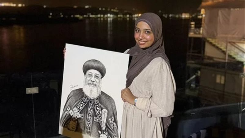 فتاة من المنيا ترسم