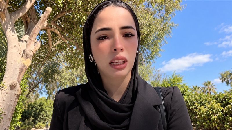 القبض على دينا عزت