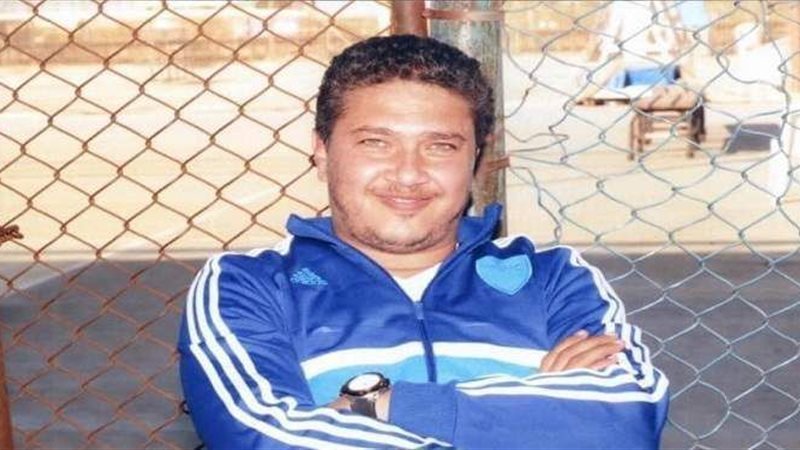  وفاة أحمد سراج،