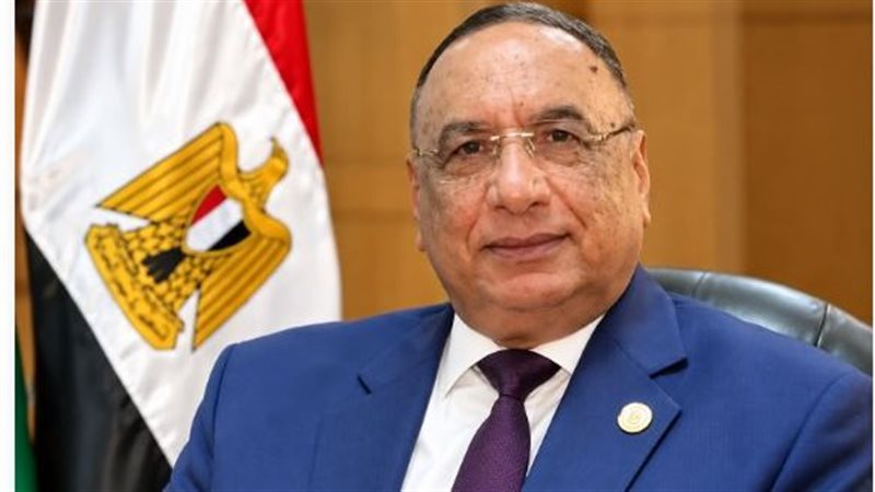 وفاة رئيس هيئة قضايا