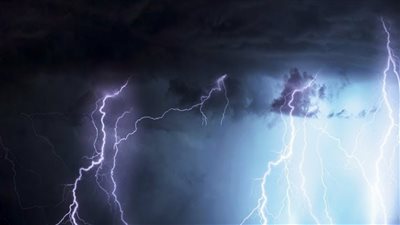 محدش يخرج من بيته كتل هوائية من اوروبا في طريقها لمصر تحذير عاجل من الارصاد للمواطنين