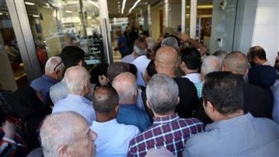 زحمه وطوابير والبنك مش ملاحق شهادة ادخار اختيارك بأعلي عائد 39 بالمائة قلبت الدنيا