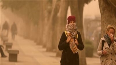 الطقس المجنون امطار وبرد في مايو والارصاد تحذر المواطنين من العاصفه