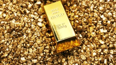 هيتقبض عليك اعرف كمية الذهب المسموح بها المرور من مطار القاهرة