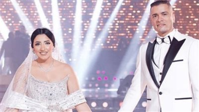 من السجود في الفرح للطرد والضرب الوضع يشتعل بين حسن شاكوش وزوجته ويصل لقسم الشرطه