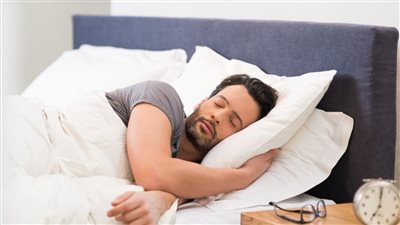 إذا كنت تعاني من قلة النوم هذه المشروبات تساعد على النوم بشكل أفضل