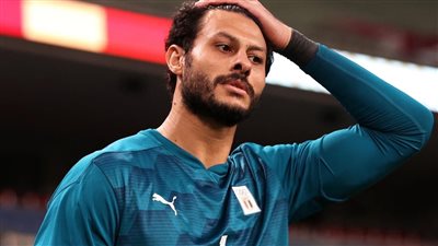 عقد قران حارس مرمي الاهلي محمد الشناوي بشكل مفاجئ في الراحة