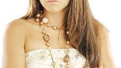 بالفيديو| هايدي كرم في إطلالة جديدة.. ومتابعوها انتي تتاكلي أكل