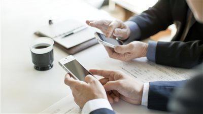 تحذير من تنظيم الاتصالات لـ شركات المحمول حال عدم تحسن الخدمة