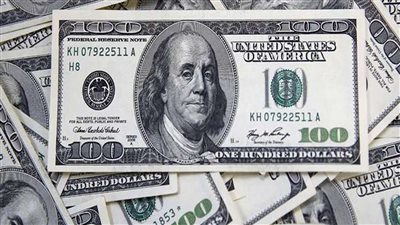 حقيقة بيع السيارات بالدولار داخل المعارض فى مصر