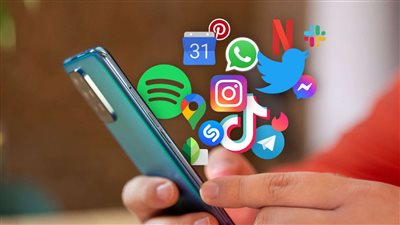 احذفه فورا تطبيق على موبايلك يسرق صورك الخاصة ويسجل مكالماتك