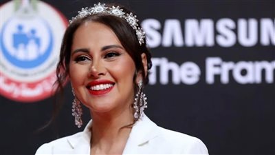 بعد حصولها على جائزة أفضل ممثلة ياسمين رئيس توجه رسالة مؤثرة لدينا الشربيني