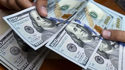زلزال قوي يضرب سعر الدولار في السوق اليوم