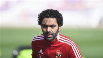 السبب الحقيقي لانفعال حسين الشحات وحقيقة توقيع عقوبة عليه