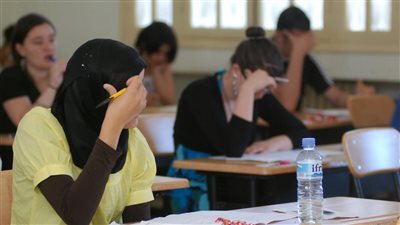 تحذير لطلاب الثانوية العامة أطعمة يجب الإبتعاد عنها خلال فترة الامتحانات