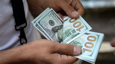 هتقبض بالدولار والسكن ببلاش فرصة عمل ذهبية تعر ف على الشروط