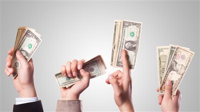 المؤسسات الحكوميه بتضحي احصل علي مكافآت ماليه لو انت شغال في المؤسسات دي اعرفها