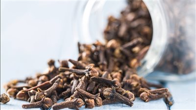 فوائد مذهلة للقرنفل هيعالج كل مشاكل الشعر