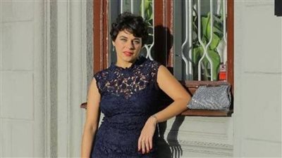 بتحط جاز على شعرها واتجوزت فنلندي منى هلا تكشف أسرار عن حياتها لأول مرة