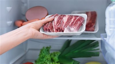 لو معاك فلوس تشتريها اصلا يبقي اعرف ازاي تخزنها افضل طريقة لتخزين اللحوم في الفريزر