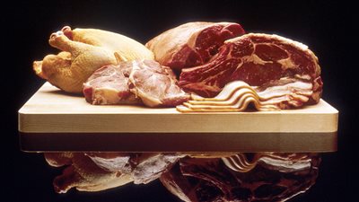 تحذير من تناول هذه الأنواع لحوم تخفض الكوليسترول