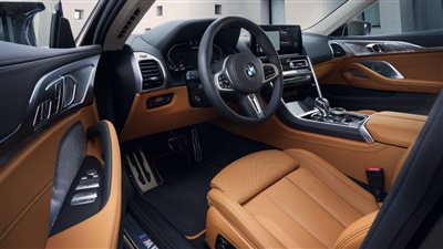 بسعر خيالى شاهد أغلى سيارة فى مصر