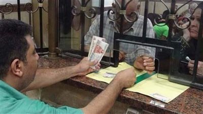 لكل اللي هيقبض معاشه النهارده اعرف مصير معاشك ايه من مكاتب البريد في يوم الاجازه