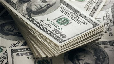 ضربة قاضية من القاهرة للدولار مصدر مسؤول يكشف عن مفاجأة للأخضر