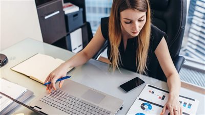 مفيش بطالة تاني اعرف سنك و قدم على الوظيفة المناسبة لك وظائف برواتب مجزية إليك التفاصيل