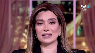 إنتي بتضحكي على مين الإعلامية مروة صبري تهاجم ميريهان حسين بعد تراجعها عن قرار الاعتزال