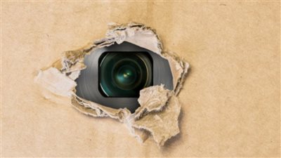 خطوات هامة لاكتشاف الكاميرا المخفية داخل الحجرة وكيفية التصرف