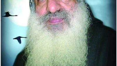 الراهب القمص بيمن السرياني ( طبيب البرية ) معجزة حدثت معه عن طريق ابونا فلتاؤس والبابا كيرلس