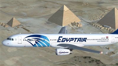 بلاغ بوجود قنبلة داخل طائرة مصرية بإيطاليا ومصر للطيران تصدر بيان رسمي منذ قليل