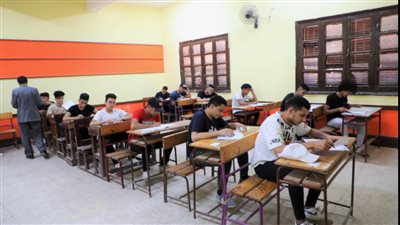 ذاكر كويس واقفل التيلجرام خالص مافيش شاومينج تاني اعرف حقيقة تداول امتحان الفيزياء لطلاب الثانوية