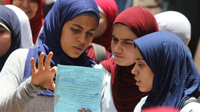 التعليم تصدر بيان عاجل بشأن تسريب امتحان الفيزياء من قبل واضع الامتحان