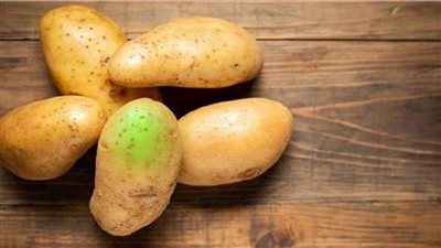 البطاطس بقت مسممة علامة لو ظهرت على البطاطس ارميها فورا