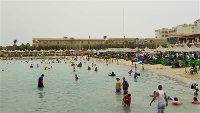 بالبطاقة الشخصية فقط محافظ الإسكندرية يعلن عن أكبر شاطئ مجاني