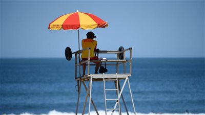 الأرصاد توجه تحذير عاجل للمصطافين من النزول بهذه الشواطئ