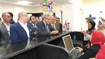 إلغاء البطاقات التموينية تطبيق منظومة الكارت الموحد الجديدة