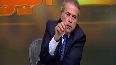 بالفيديو | هتموت من الضحك علي توفيق عكاشة وهو يتحث مع المشاهدين علي الهواء