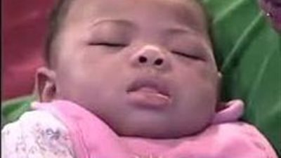 معجزة شديدة جداً ..وزيرة مسيحية قامت بالصلاة والقاء الترانيم فأعادت طفلة إلى الحياة بعد موت محقق