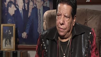 بالفيديو | تعليق شعبان عبد الرحيم علي أحداث دير الانبا صموئيل و يعد الاقباط بأغنيه